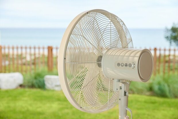Beacon Glide zwart staande ventilator 45 cm - DC-motor